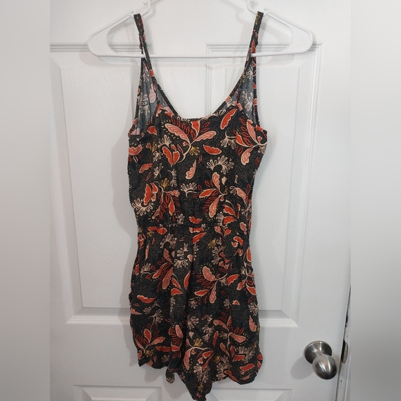 H&M Romper - Picture 4 of 4